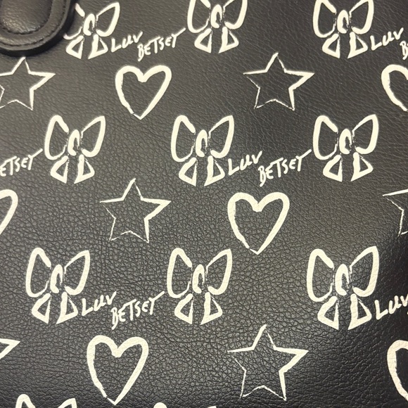 Betsey Johnson Black and Red Satchel - Picture 3 of 10